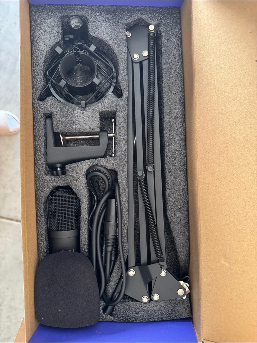 Set of 2 XM-900 Black Condenser Studio Microphone Set NEW- 2 for price of 1!!
